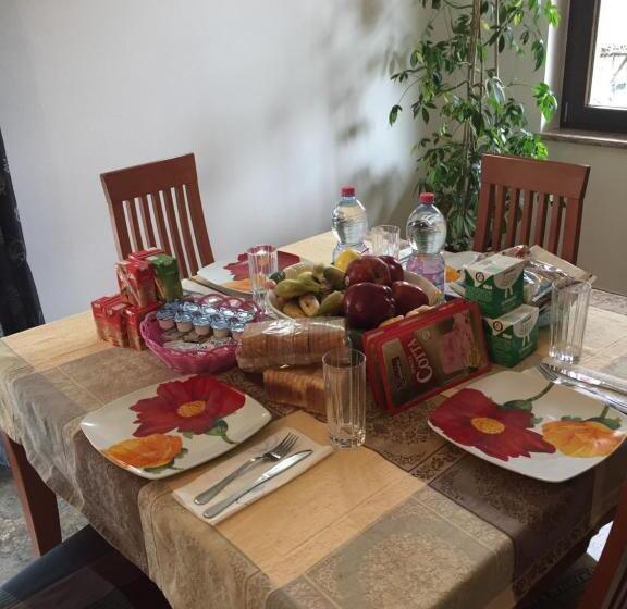 Семейный Номер, Villa Althea