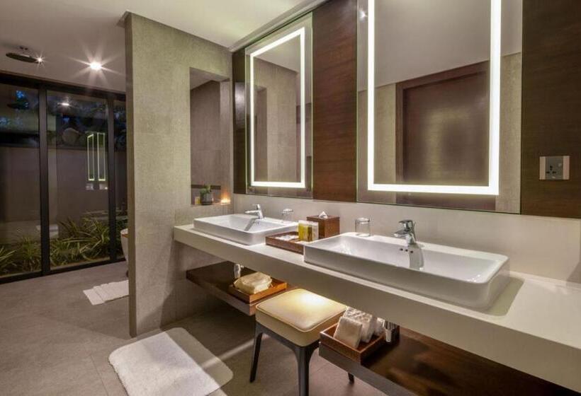 Вилла с 1 спальней и бассейном, Mangala Estate Boutique Resort   Small Luxury Hotels Of The World