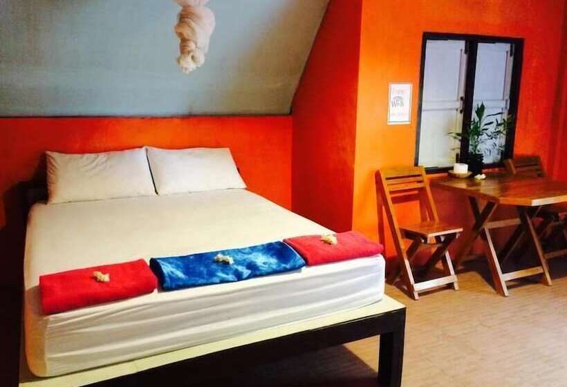 スタンダードバンガロー, Cashewnut Tree Resort