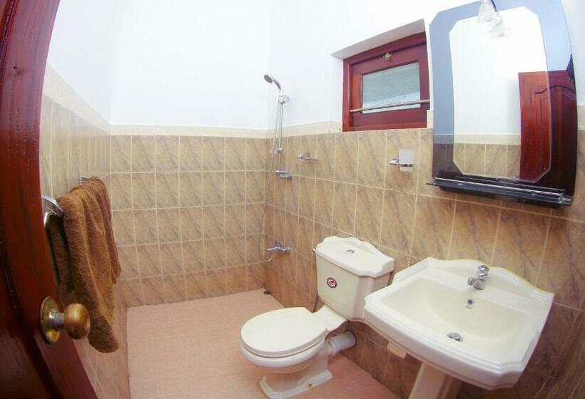 חדר סטנדרט נוף לגינה, Mother's Place Nimala