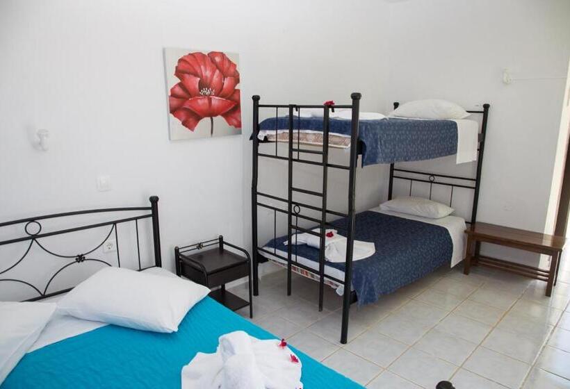Четырехместный Номер Стандарт Вид на Море, Kefalonia Beach Hotel & Bungalows