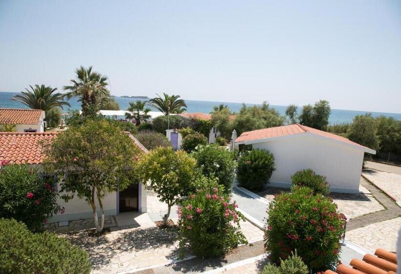 Четырехместный Номер Стандарт Вид на Море, Kefalonia Beach Hotel & Bungalows