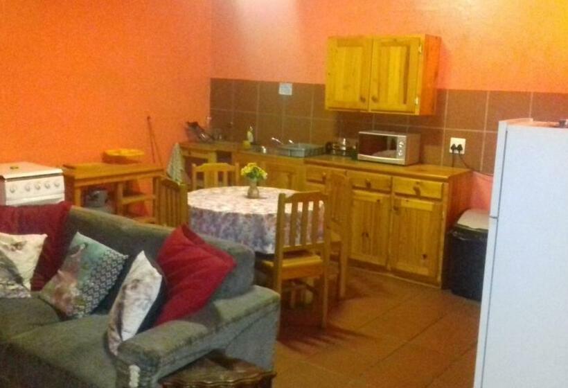 Семейный Номер, Imka Trinity Retreat