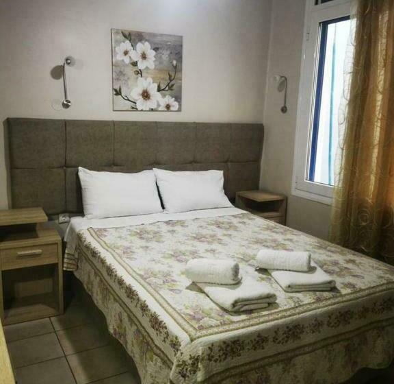 이코노미 룸, Pelineon Rooms