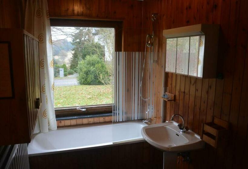 经济房, B&b La Source Houffalize