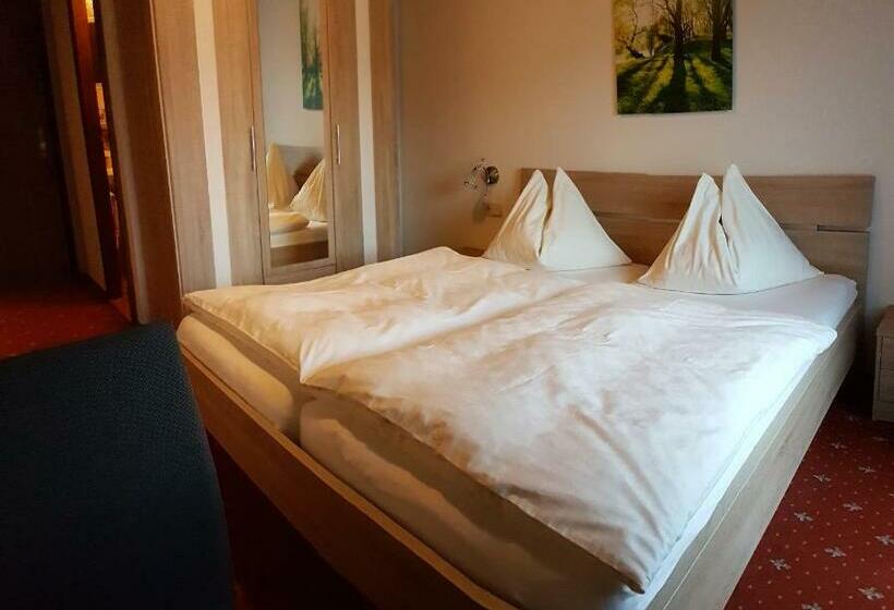 Номер Стандарт с Балконом, Landgasthof Hotel Zehenthof