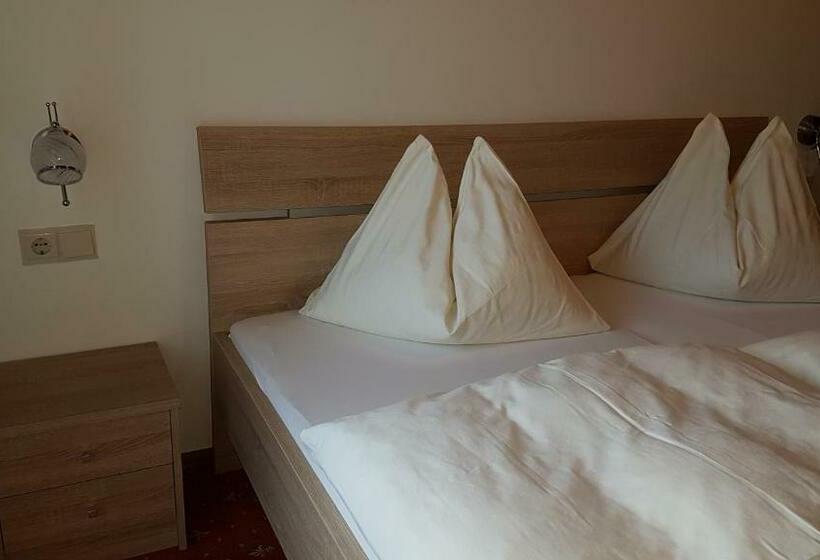 스탠다드 발코니 룸, Landgasthof Hotel Zehenthof