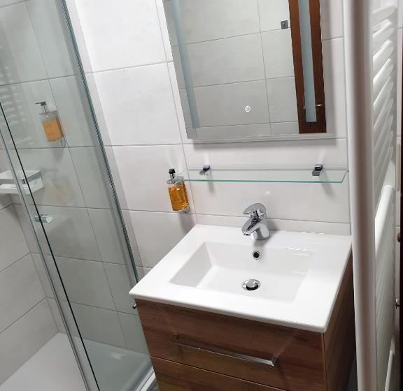 스탠다드 룸 산 전망, Landgasthof Hotel Zehenthof