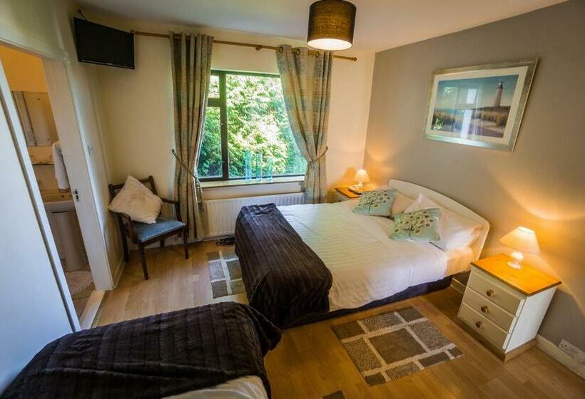 Номер Стандарт Трехместный, Castle View House
