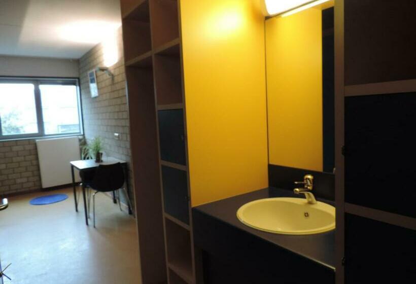 Номер Стандарт, Hostel Blauwput Leuven