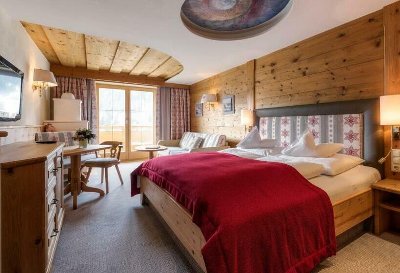 سوییت جونیور با بالکن, Garni Serfauserhof