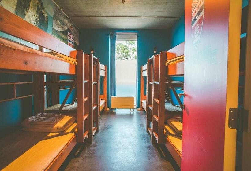 Семейный Номер, Lakeside Paradise Sport Hostel
