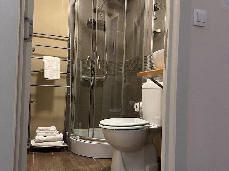 Номер Комфорт, La Ducale  B&b
