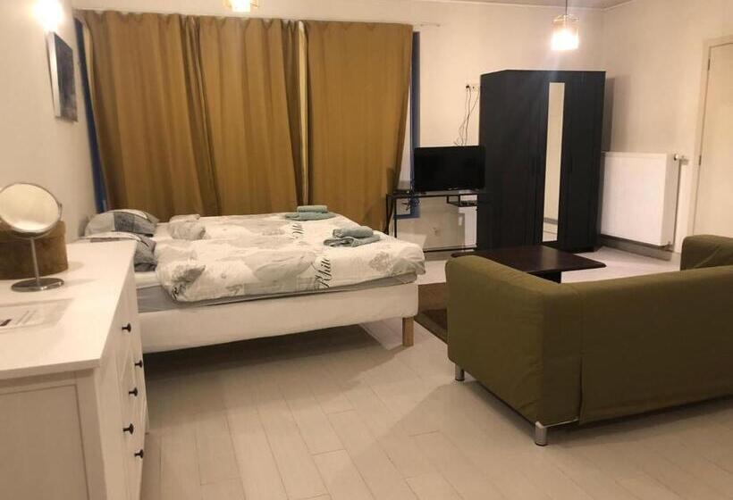 スタンダードスタジオ, B&b Molen Ter Walle