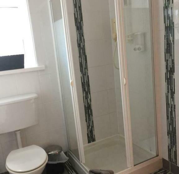 Номер Стандарт Трехместный, Padua Guest Accommodation Rosslare