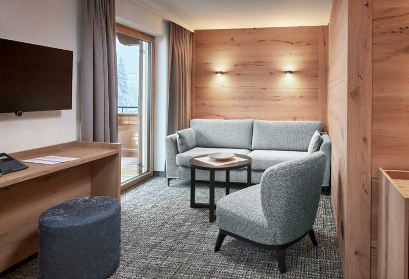 سوییت جونیور, Auenhof