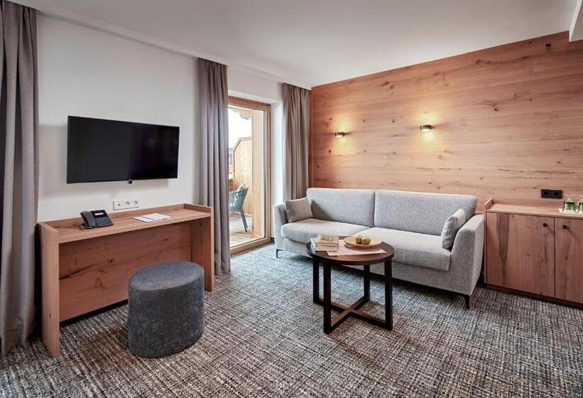 سوییت جونیور, Auenhof