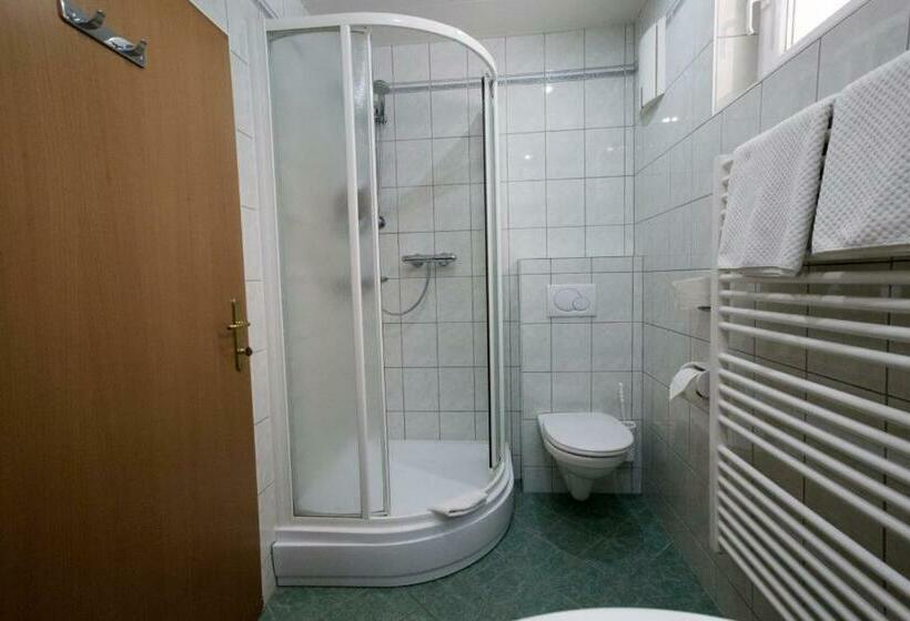 スタンダードルーム, Fischwirtshaus Landmotel Die Donaurast