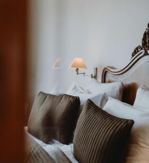Люкс Классика, Grand Hotel Belle Vue