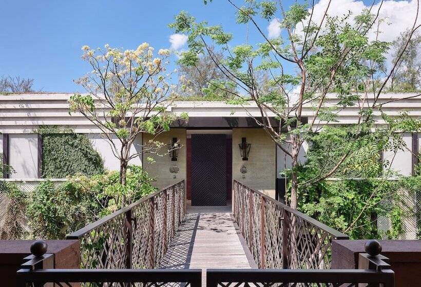 스탠다드 룸 더블 침대, Rosewood Phuket