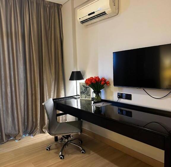 استودیوی سوپریور, The Straits Melaka By Perfect Host