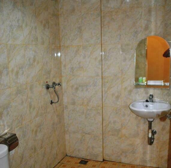 Трехместный Номер Deluxe, Reddoorz At Hotel Anda Pematang Siantar