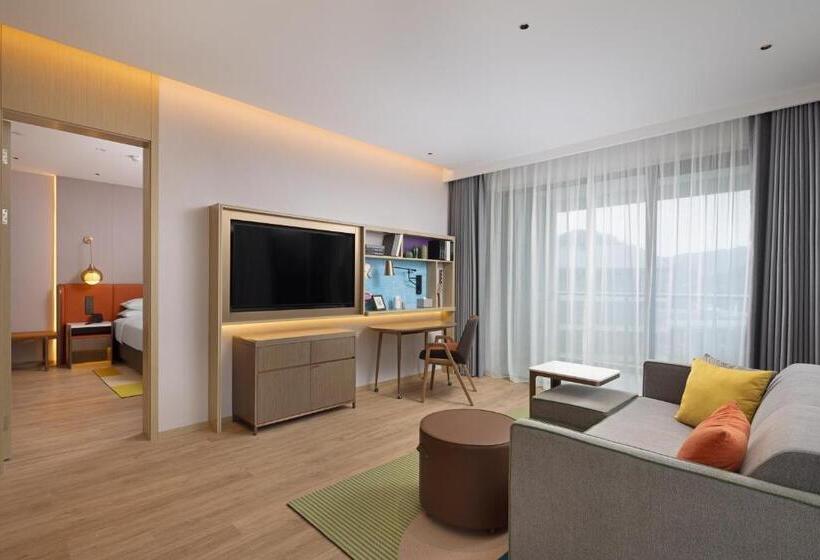 Люкс Вид на Горы, Home2 Suite By Hilton Wenzhou Wencheng