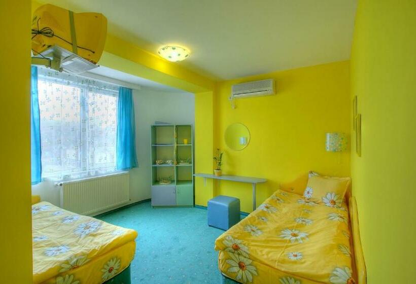 اتاق استاندارد, Family Hotel Mania