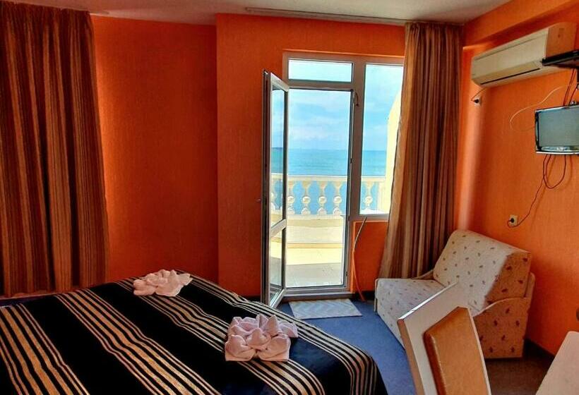 اتاق استاندارد با بالکن, Family Hotel Paros