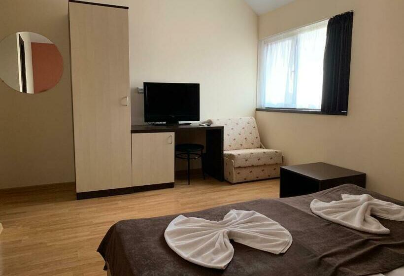 Номер Стандарт, Family Hotel Piter
