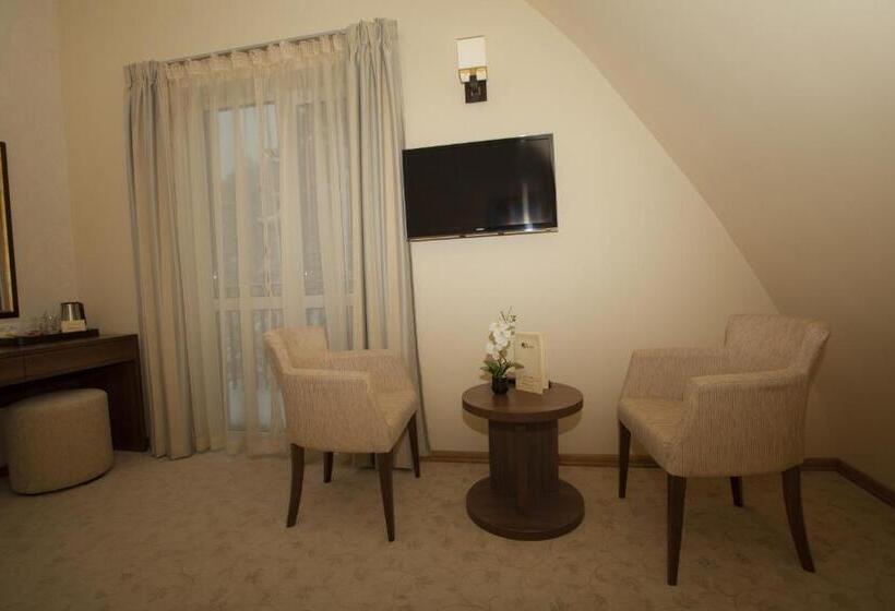Люкс Deluxe Вид на Горы, Family Hotel Saint George