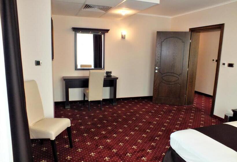 Family Suite, Dragalevtsi