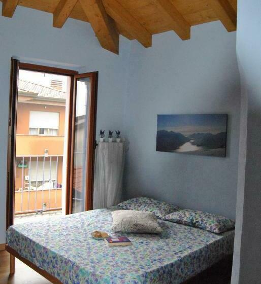Номер Стандарт, La Casa Del Poeta