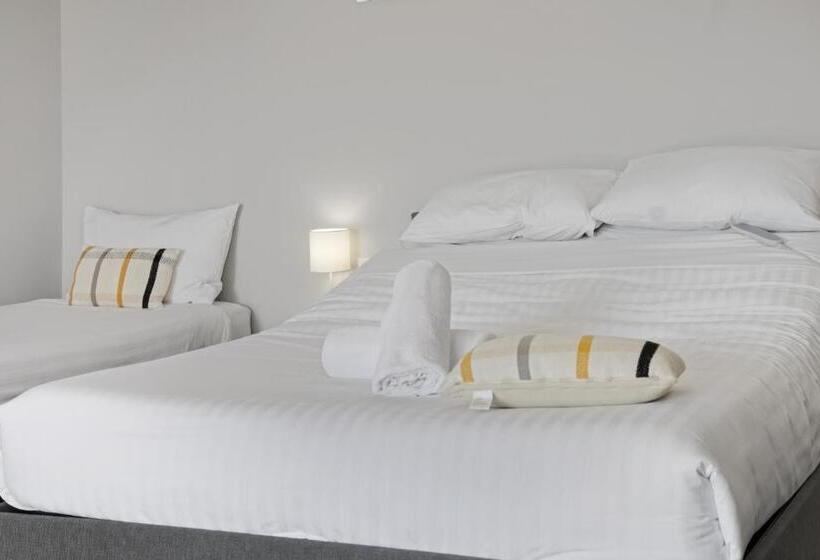 장애인을 위한 스탠다드 룸, Hive Hotel, Moruya