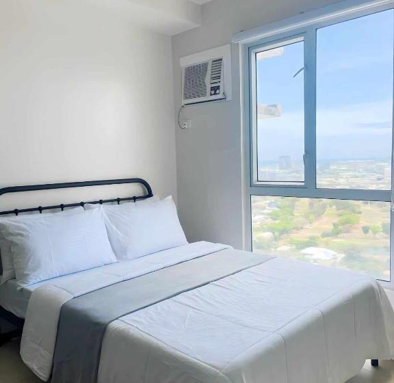 סטודיו דלוקס, Lj Staycation Condo Rentals