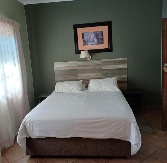 스탠다드 룸, Rustenburg Palm Lodge