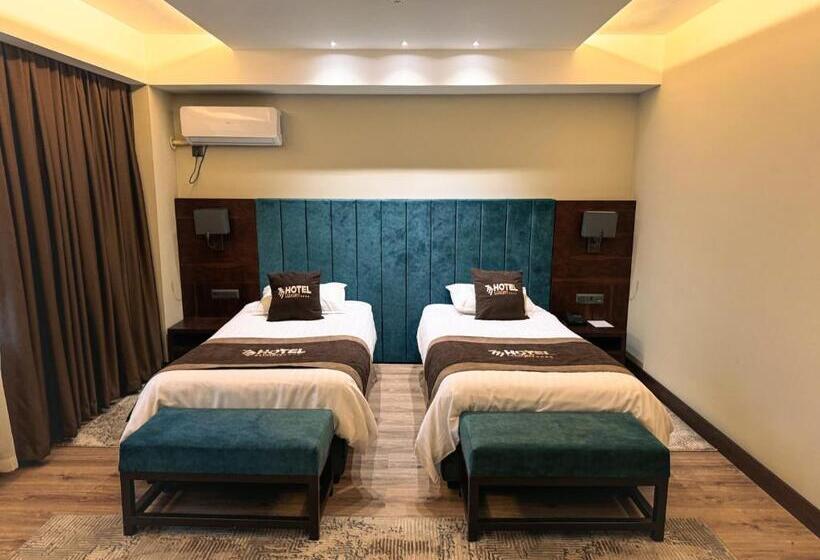 اتاق استاندارد, Ziyorat Luxury