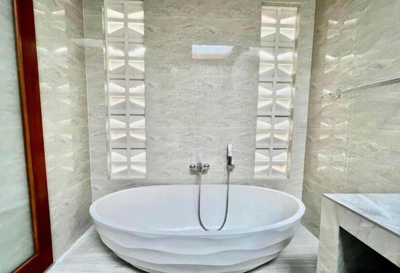 Вилла 2 Спальни, Belvilla Pantai Senja Resort Central Ubud