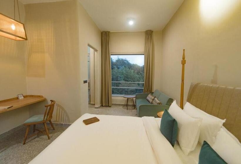キングサイズベッドのスタンダードルーム, Giovanni Village Resort