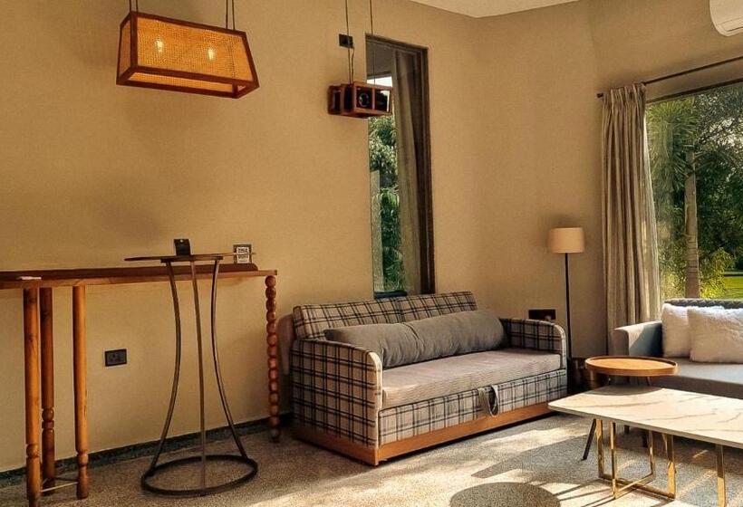 Suite with Pool, Giovanni Village Resort