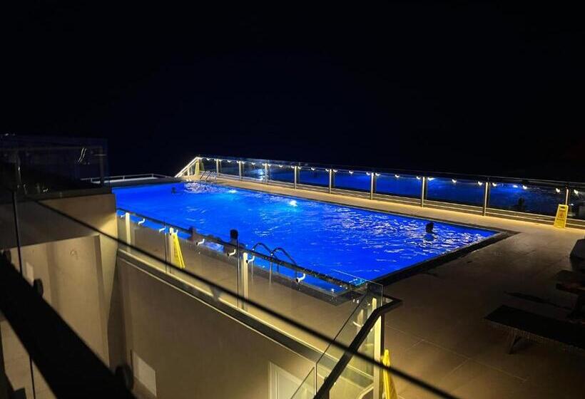 Апартаменты 1 Спальня Вид на Море, Grand Sri Lounge   Ocean Breeze Hotel Residents