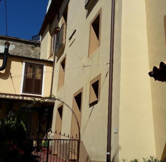 Трехместный Номер Комфорт, B&b Del Borgo