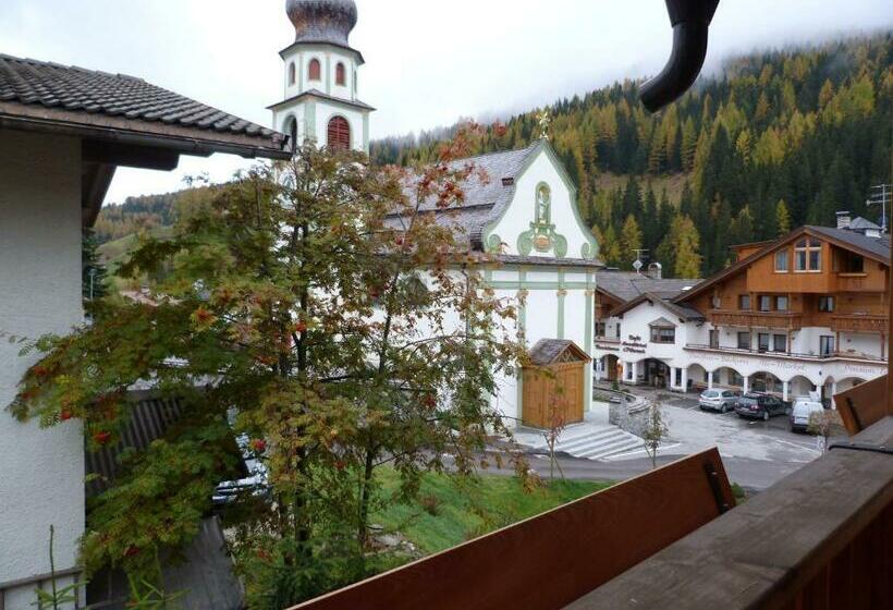 Семейный Номер, Chalet Ciasa Alexander