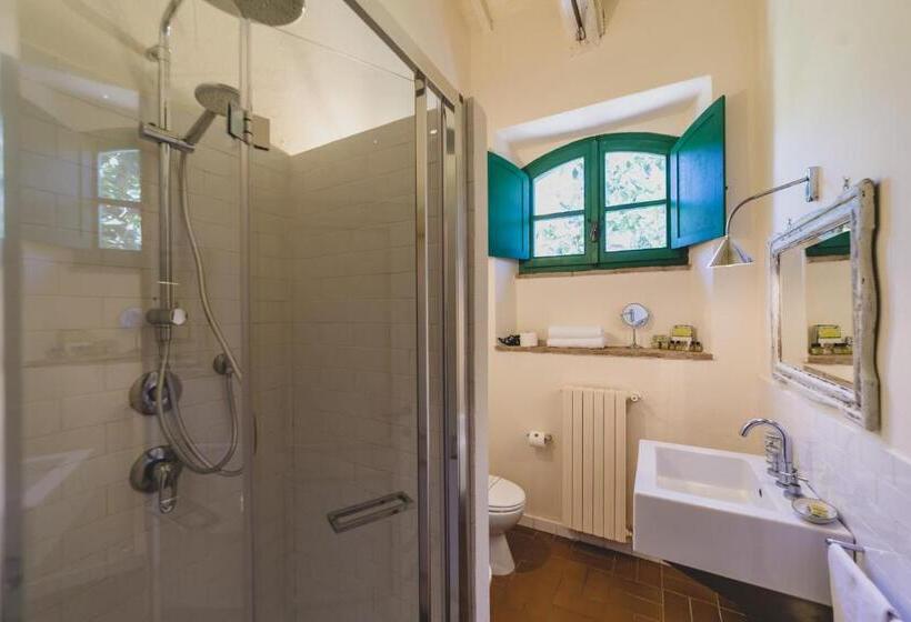 Номер Стандарт, Country Relais La Mortella