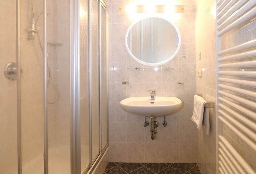 Семейный Номер, Pension Sonnenhof