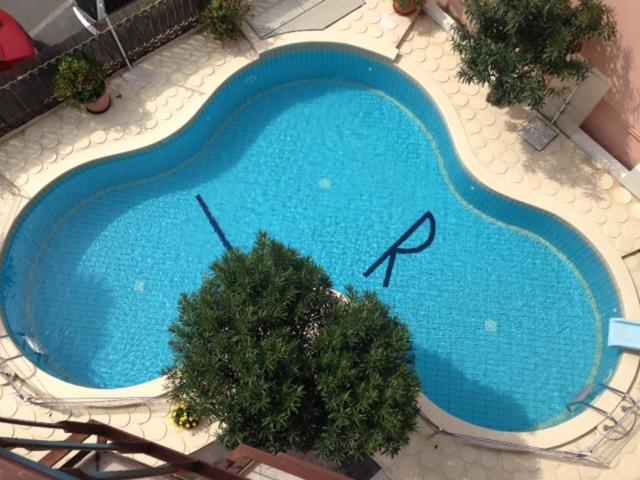 استودیوی استاندارد, Ligure Residence