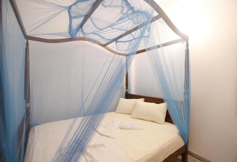 Номер Стандарт, Surfside Retreat Weligama
