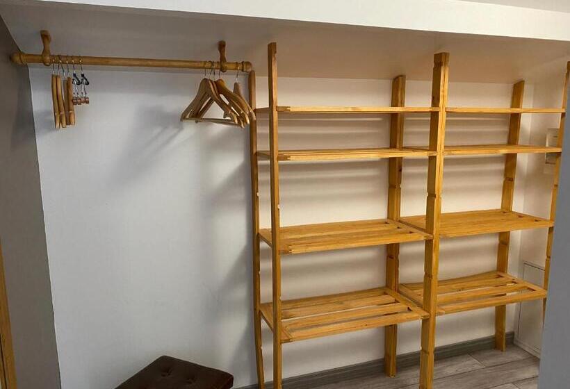 Номер Стандарт Вид на Сад, Chambres D Hotes Béziers La Noria