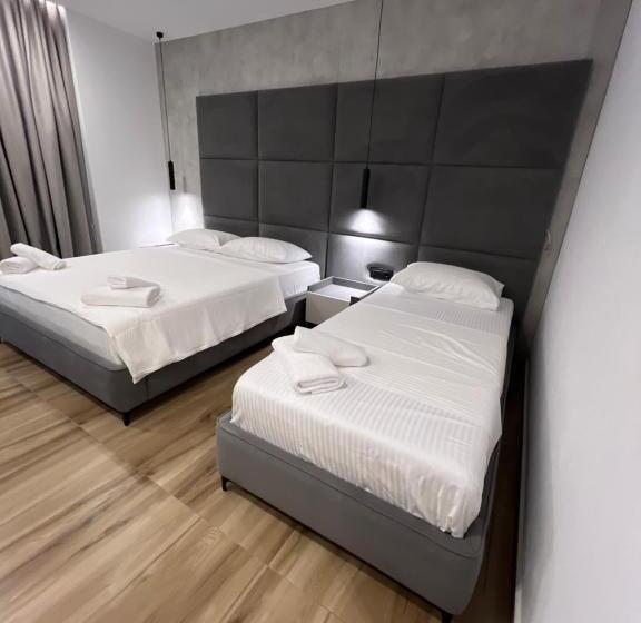 اتاق لوکس سه تخته, Resol Hotel 2