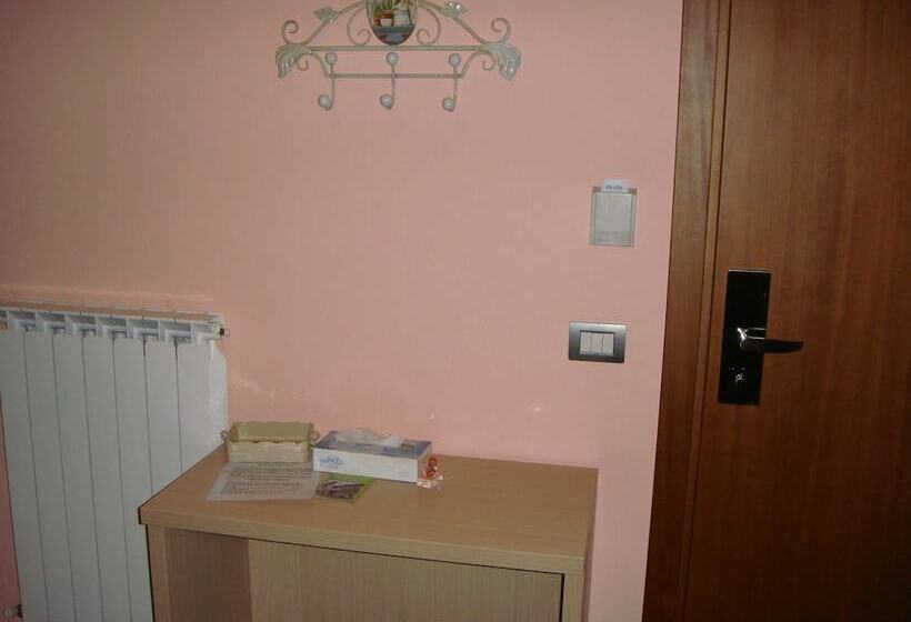 اتاق استاندارد چهار تخته, Camere America B&b